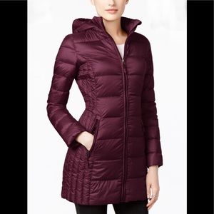 ⚡️SALE⚡️ 32 Degrees plum packable lightweight down jacket